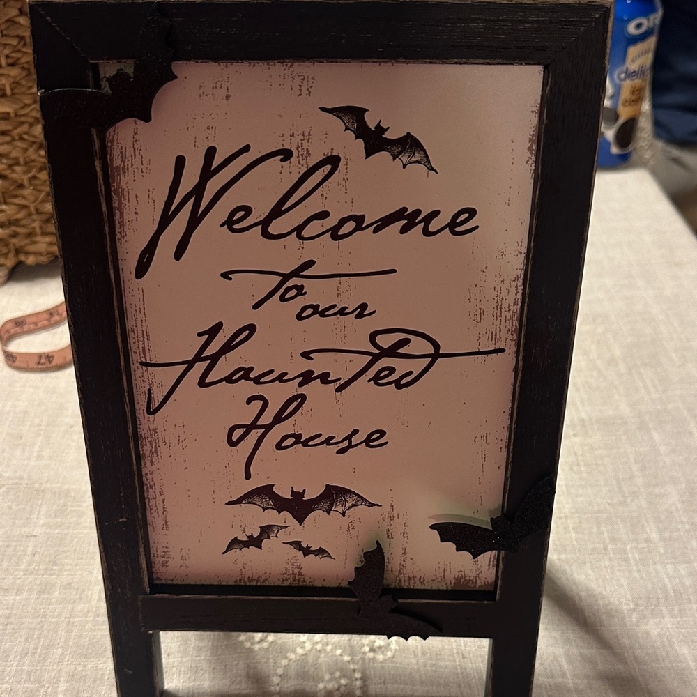Halloween sign decor with bats